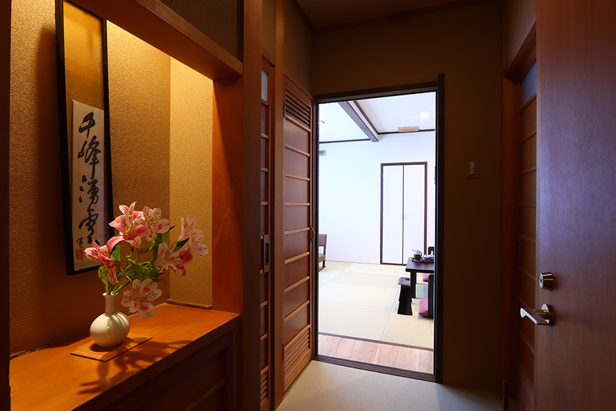 琉球畳のモダン和室